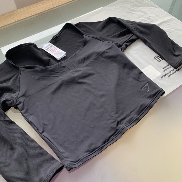 BNWT NEW RELEASE GYMSHARK ELEVATE 3/4 SLEEVE CROP TOP BLACK XS - Picture 8 of 11